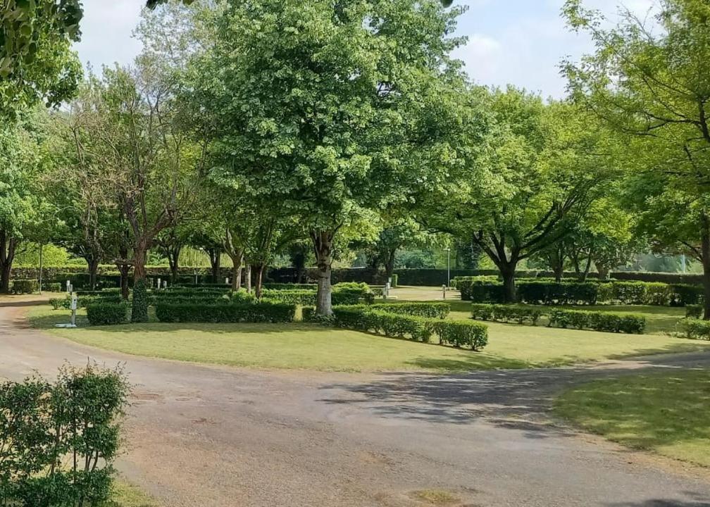 Camping De Rouergue Villefranche-de-Rouergue Extérieur photo